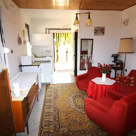 Apartament Zsuzsanna Apartmanhaz
