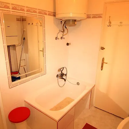 Zsuzsanna Apartmanhaz Appartamento